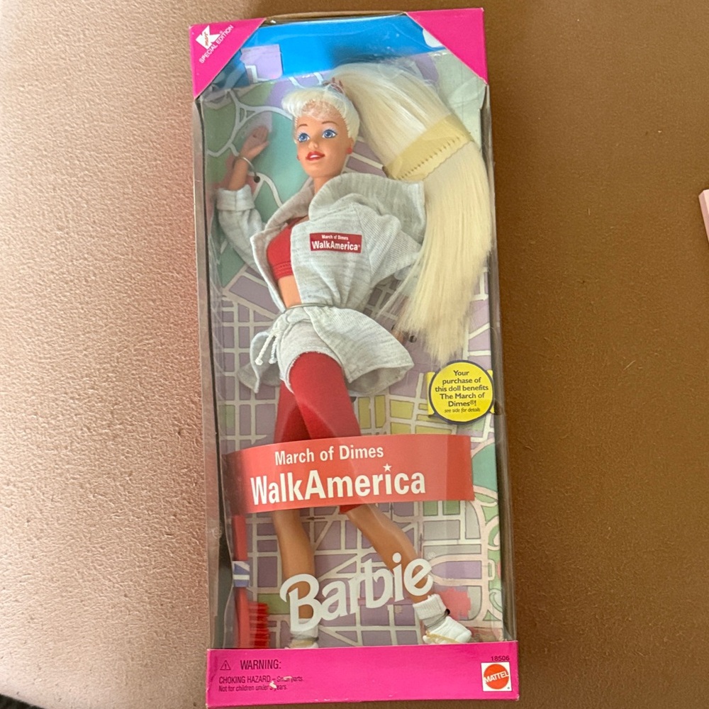 Barbie WalkAmerica Doll in Red and Gray Outfit 1997